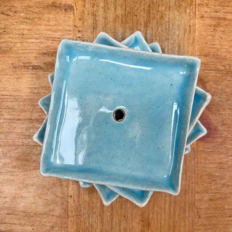 Ceramic soap dish square