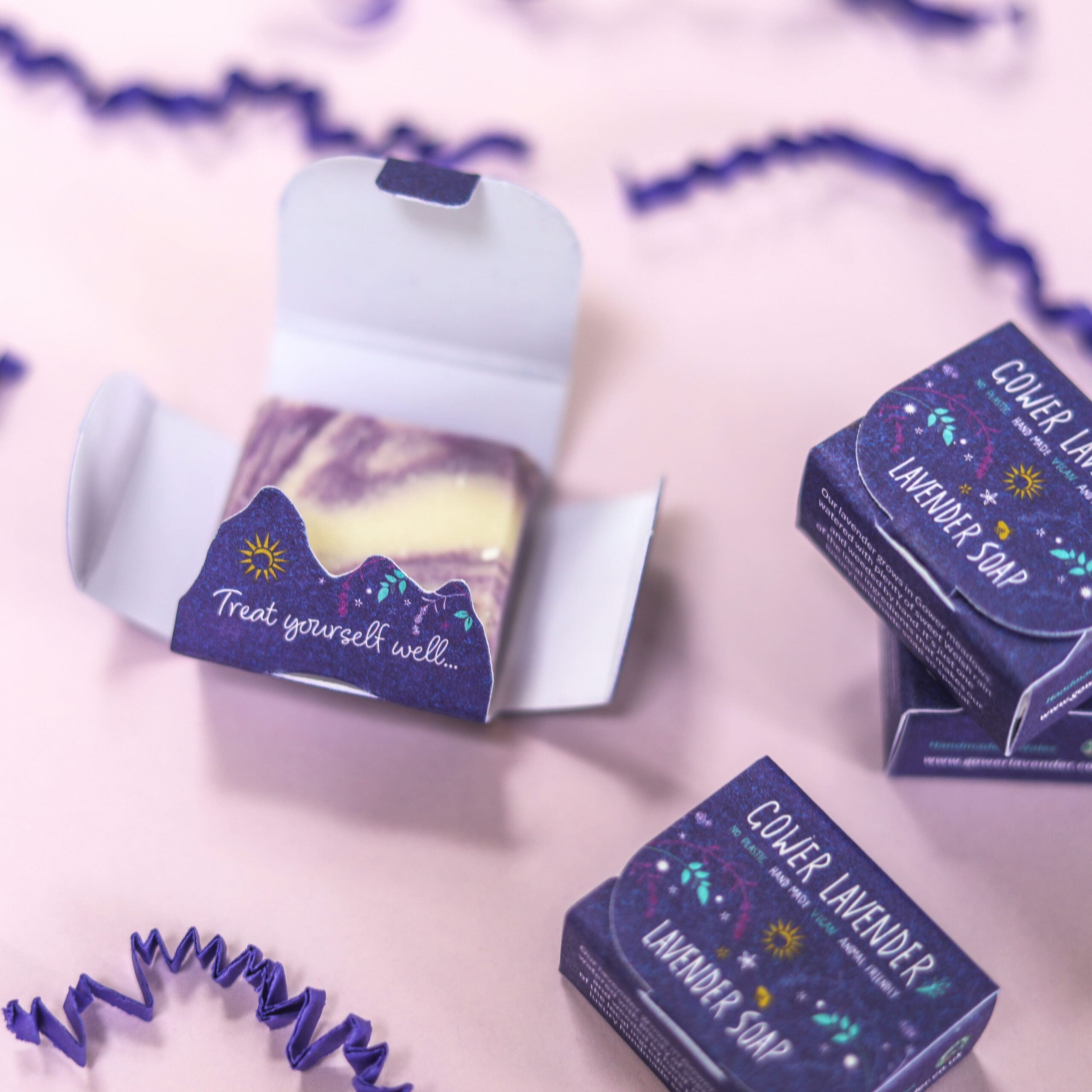 Mini lavender soaps for guests - Image 3