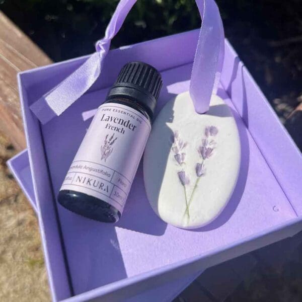 Porcelain lavender essential oil diffuser - Image 5